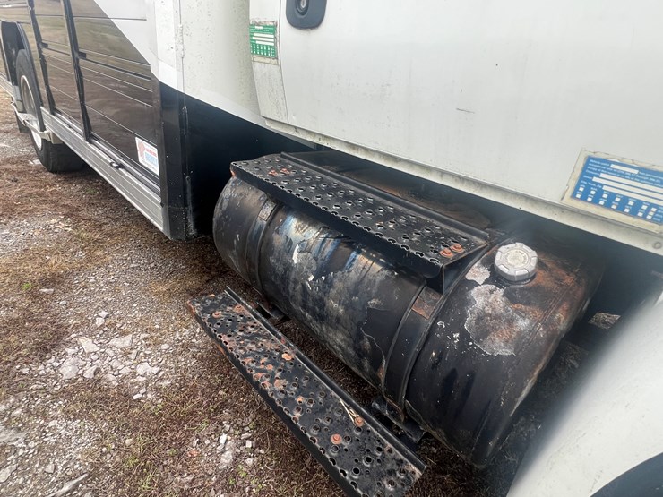 international-durastar-4300-image-13