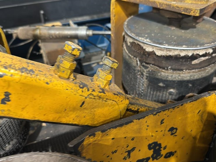 #135-•-2007-baker-double-head-resaw-image-28