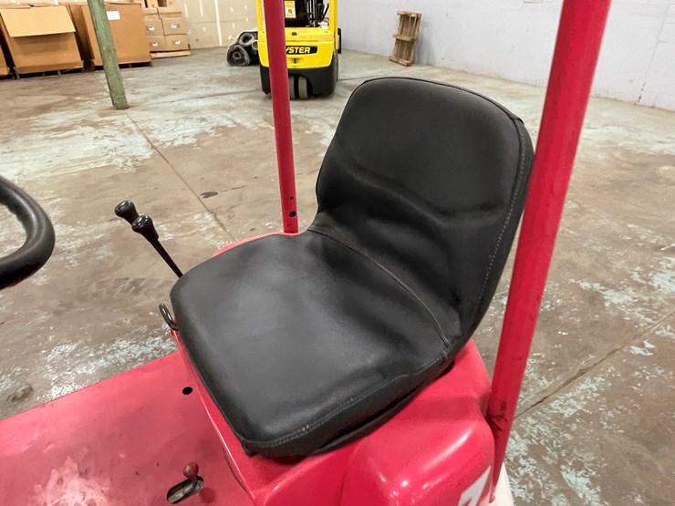 #183-•-toyota-7-runner-electric-forklift-image-15