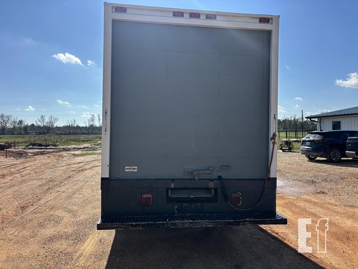 2012-f-350-box-truck-ford-image-8