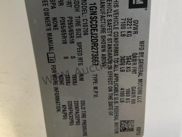 2013-chevrolet-tahoe-image-15