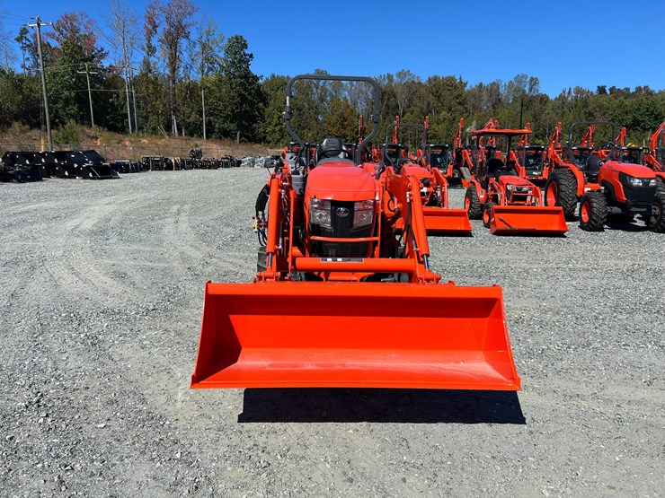 2023-kubota-l3560-image-10