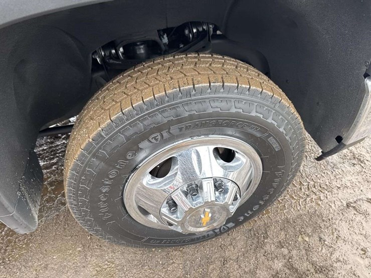 2024-chevrolet-3500-image-24