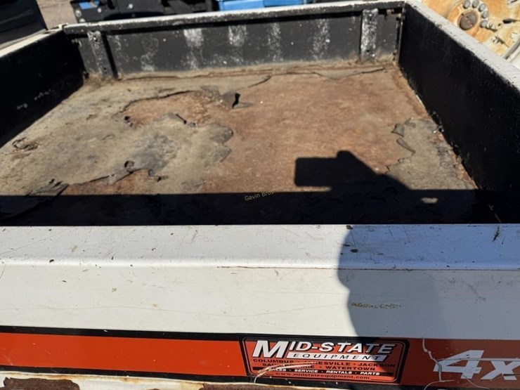 2014-bobcat-toolcat-5600-image-7