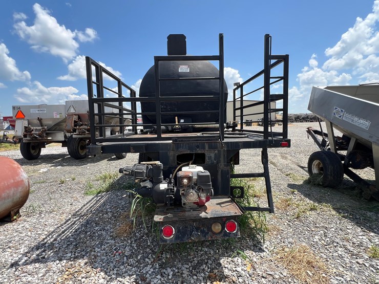 1996-international-a-image-6