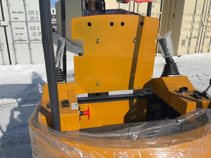 #1211-•-unused-ats-rt15r-mini-excavator*-image-14