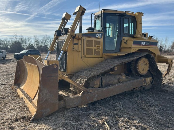 2002-caterpillar-d6r-xw-image-1