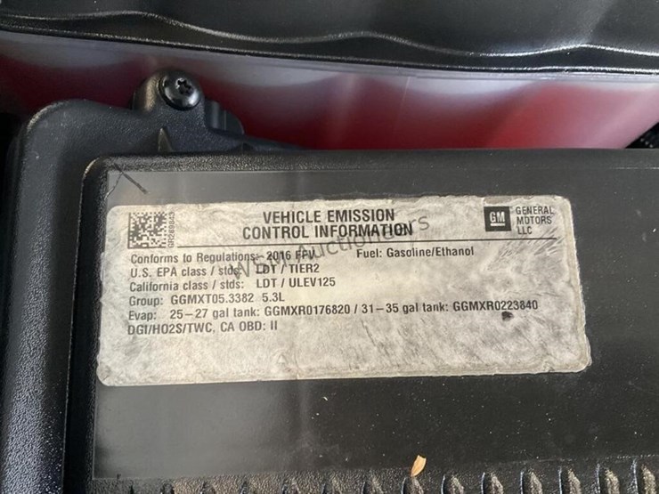 2016-chevrolet-tahoe-image-13