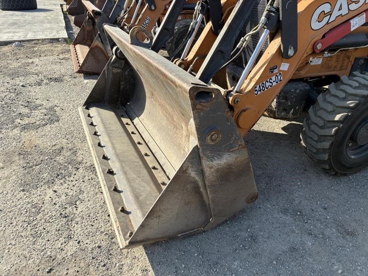 2019-case-580sn-image-5