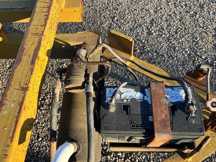 adams-tilt-trailer-image-4