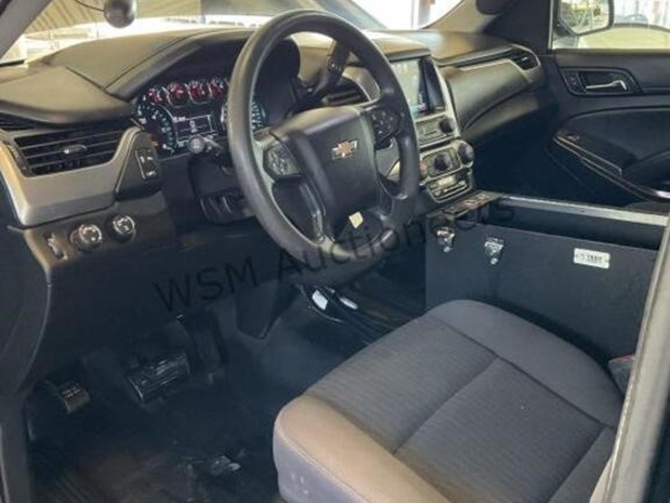 2020-chevrolet-tahoe-image-22