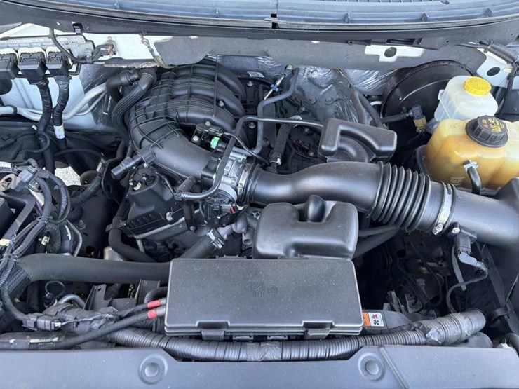 2014-ford-f150-image-21