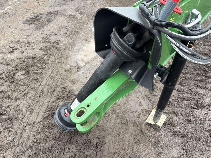 2025-john-deere-s250-image-8