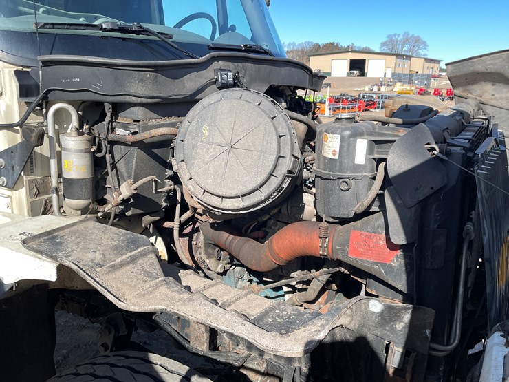 #1016-•-2007-international-plow-truck-(has-mn-title)-image-10