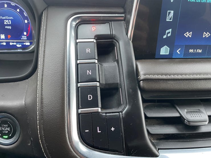 2023-chevrolet-tahoe-image-69