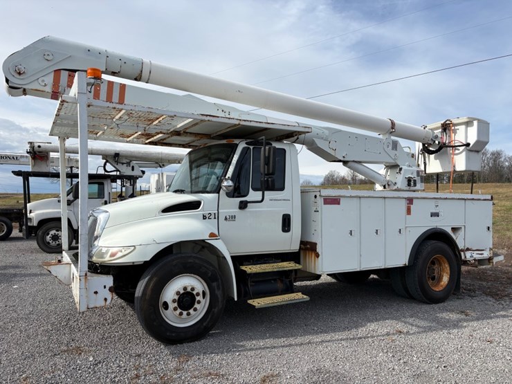 2003-international-durastar-4300-image-1