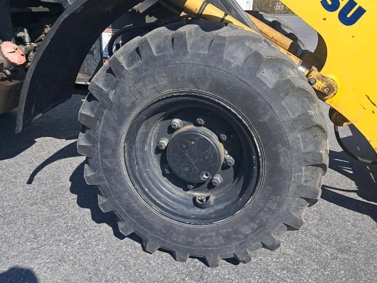 2011-komatsu-wa80-image-40