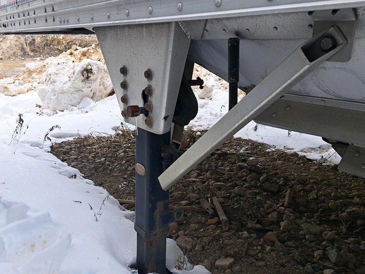 2015-timpte-hopper-bottom-image-11