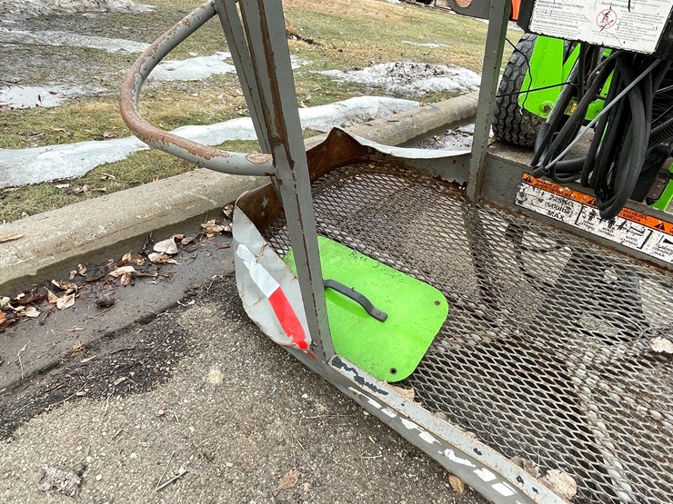 #4222-•-2019-nifty-sd64-4x4x4-telescopic-boom-lift-image-11