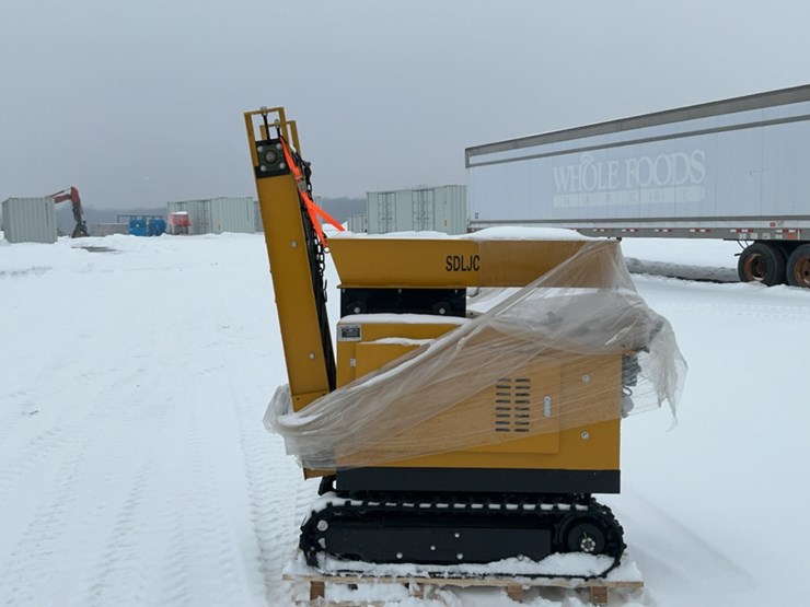 #1265-•-unused-sdlanch-sdljc-high-end-mobile-jaw-crusher*-image-2