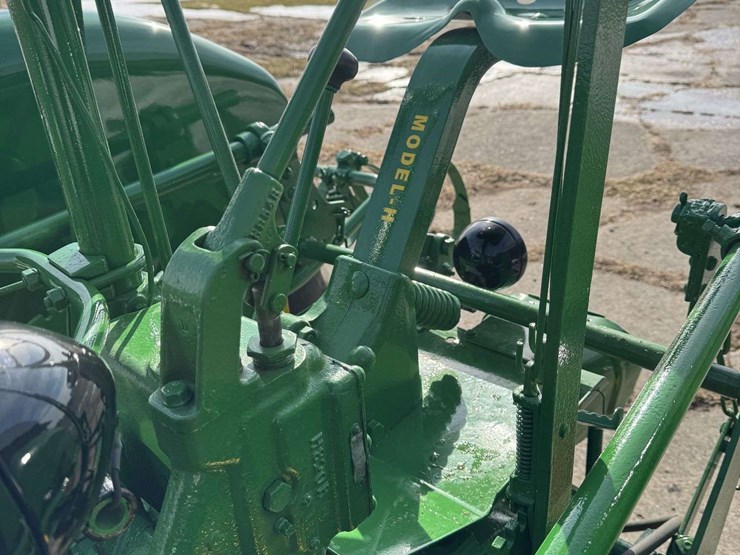 john-deere-h-image-11