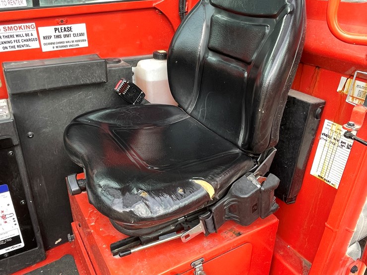 #132-•-2017-skyjack-sj643-telehandler-image-42