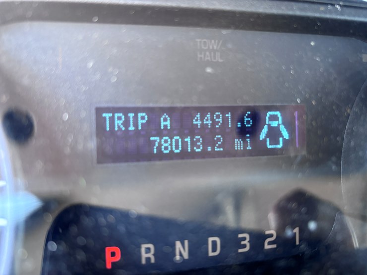 2011-ford-f150-xl-image-10