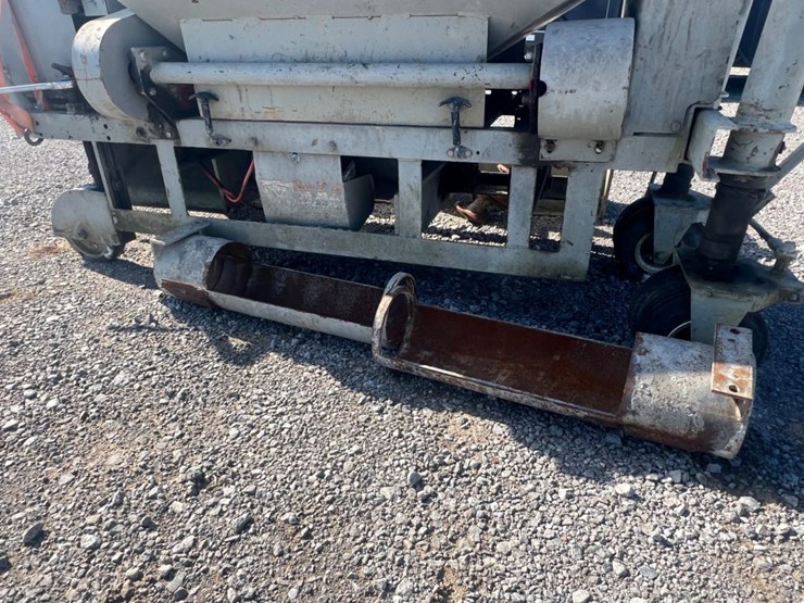 #30881-•-power-curber-extruded-curb-machine-image-11