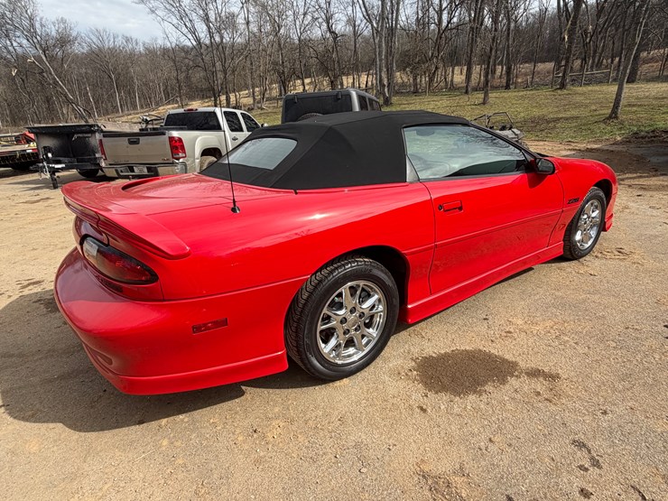 #30933-•-2002-chevrolet-camaro-z28-2-door-convertible-image-4