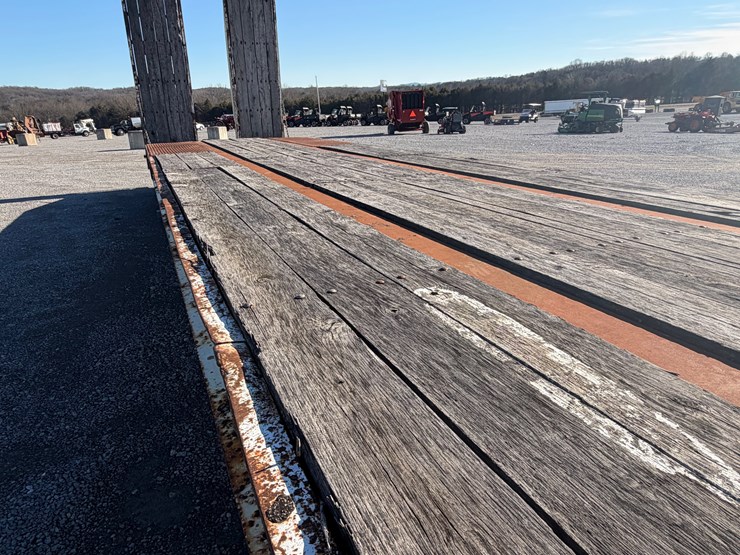 #30964-•-2004-ferree-lt-35t-tandem-axle-lowboy-trailer-image-5