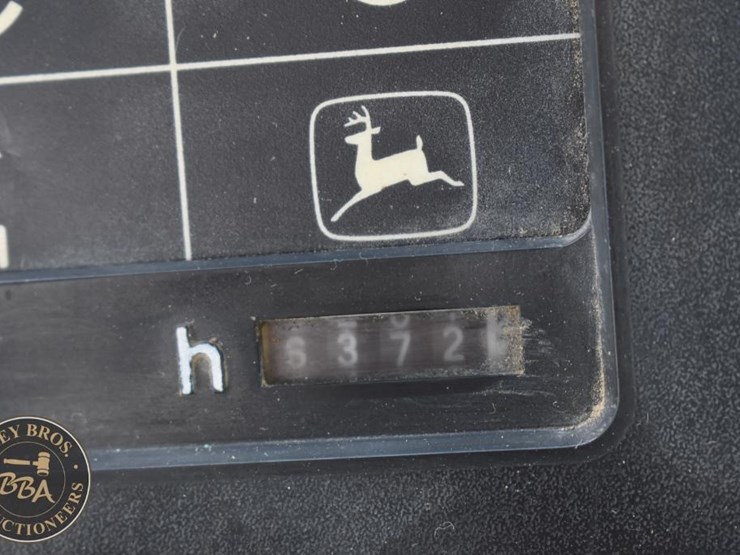 1984-john-deere-4050-image-44