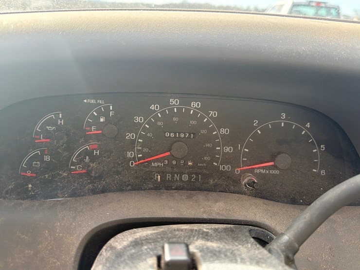 2001-ford-f550-image-17