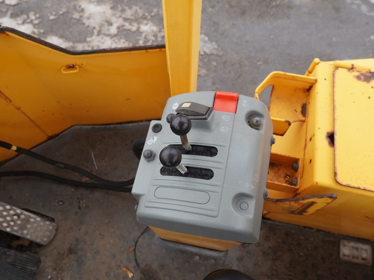 1999-volvo-l70c-image-15