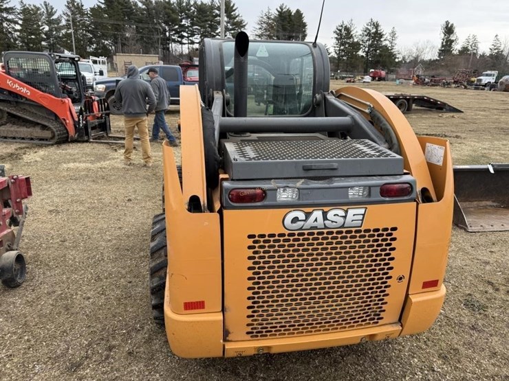 2012-case-sv250-image-5