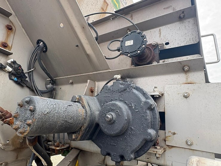 2019-john-deere-r-image-60