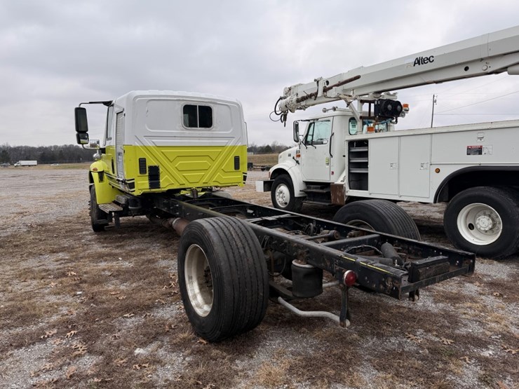 2012-international-durastar-4300-image-4