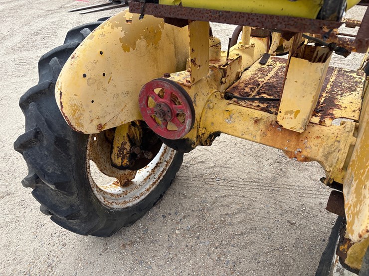 #1125-•-yellow-interior-cub-|-parts-or-repair-image-5