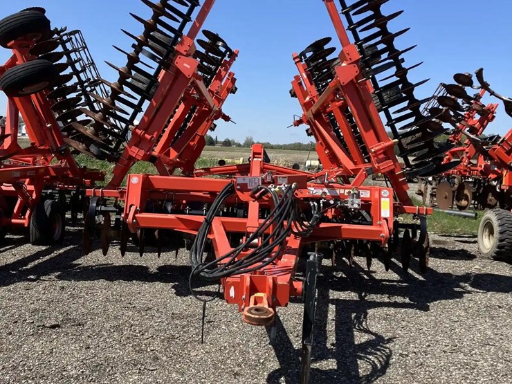 2019-krause-8005-30-excelerator---high-speed-vertical-tillage---30-ft-working-width-image-3