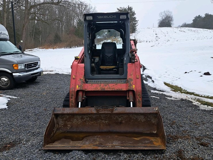 2014-takeuchi-tl10-image-8