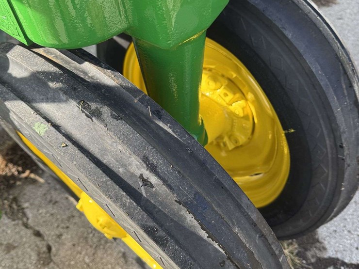 john-deere-h-image-17