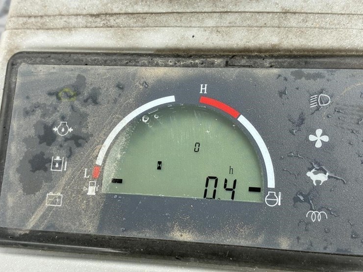 2026-vicsec-hydraulic-excavator-image-19