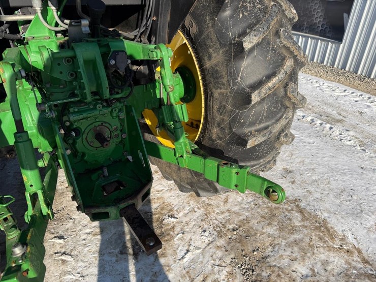 2016-john-deere-5100e-image-11