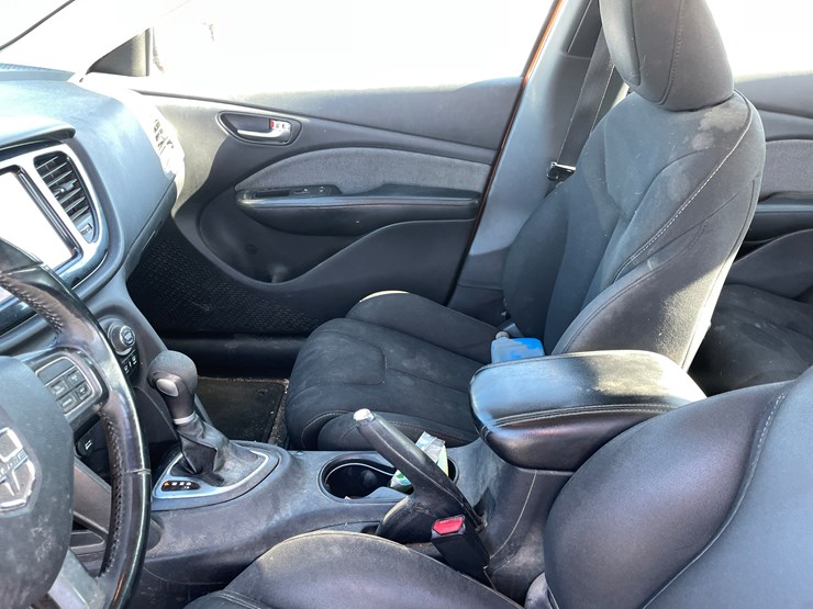 #1520-•-2014-dodge-dart-sxt-(has-mn-title)**no-brakes**must-be-trailered**-image-24