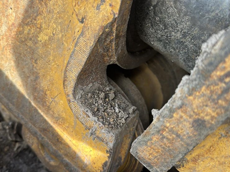 2002-caterpillar-d6r-xw-image-21