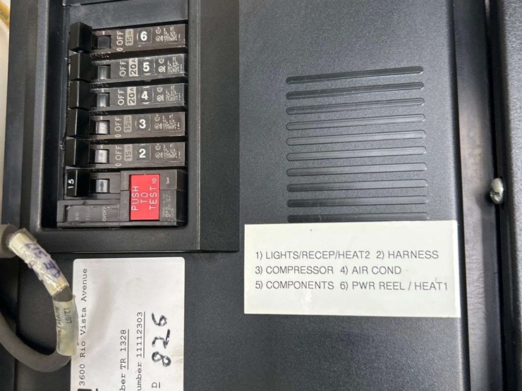 2012-ford-e450-image-41