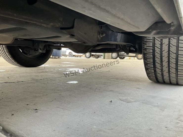 2016-chevrolet-tahoe-image-26