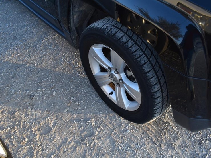 2016-jeep-patriot-image-3