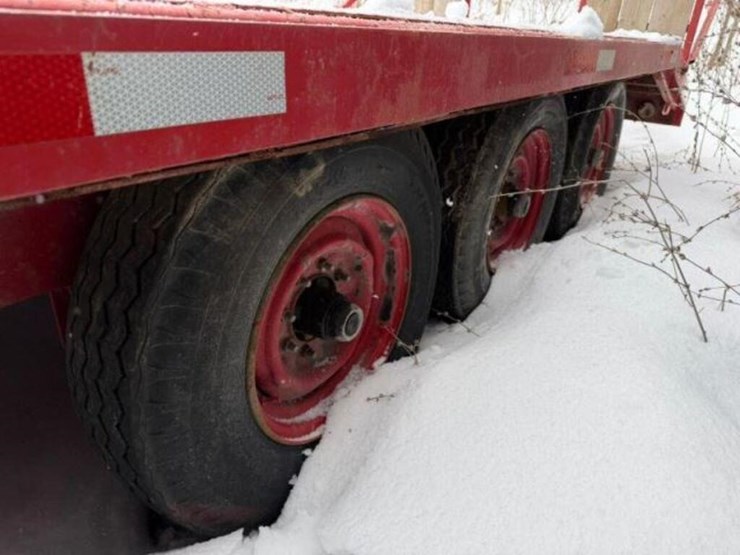 18-ft-tri/a-equipment-trailer-image-13