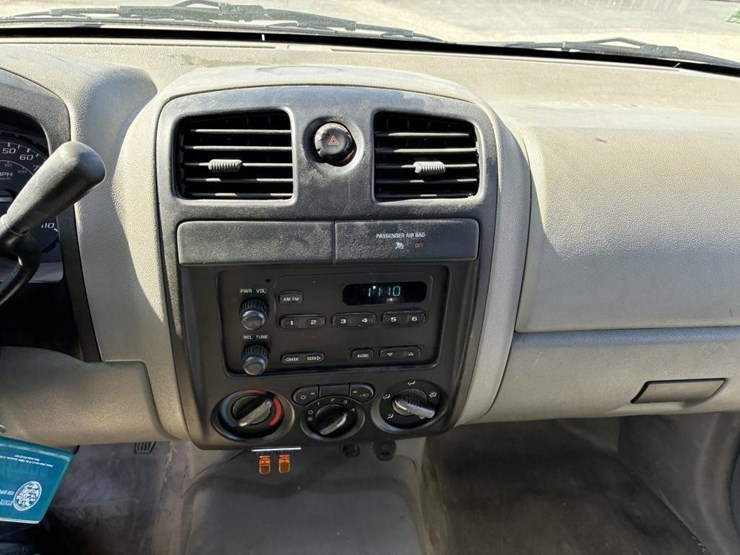 2006-chevrolet-colorado-image-12