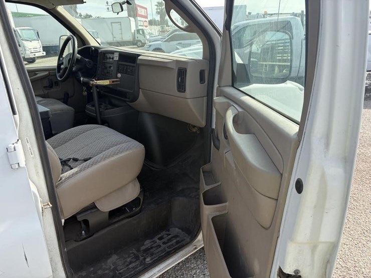 2007-chevrolet-2500-image-9